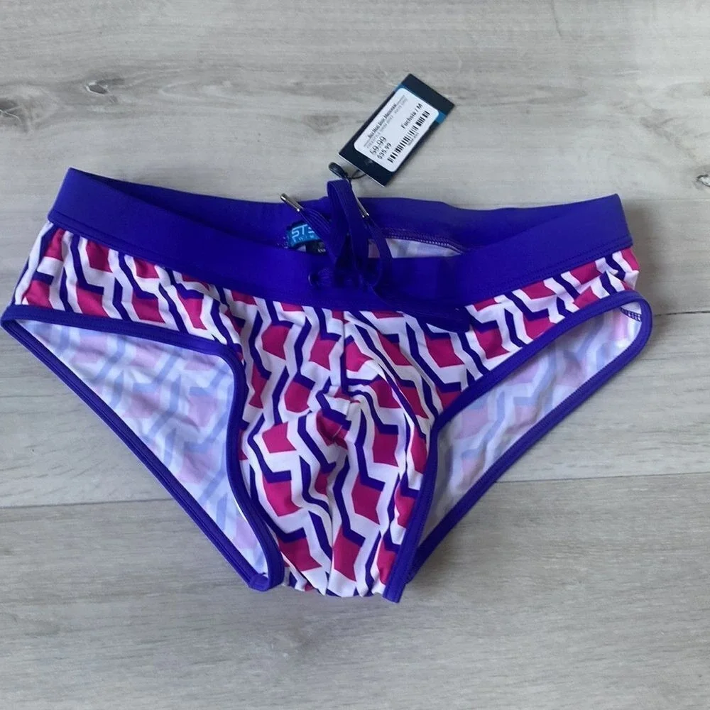STEELE Swimwear‎ Freestyle Swim Brief Fuchsia Wave Grid Medium New With Tags